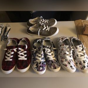 Lot of 4 EUC Torrid WW Riley Slip on Sneakers 3 Mickey Mouse 9